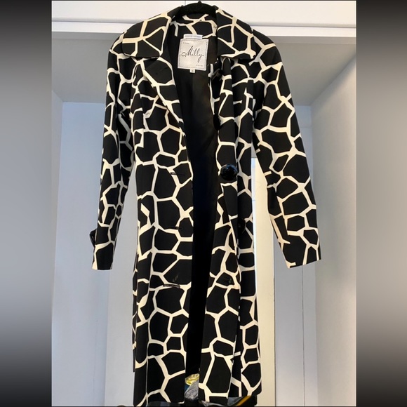 Bergdorf Goodman Milly Creamish and Black Giraffe Print Jacket - Picture 7 of 11